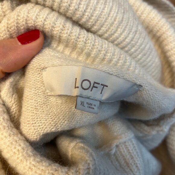 LOFT Cream Colored Cowl Neck Sweater with Button Details - XL - Picture 4 of 5